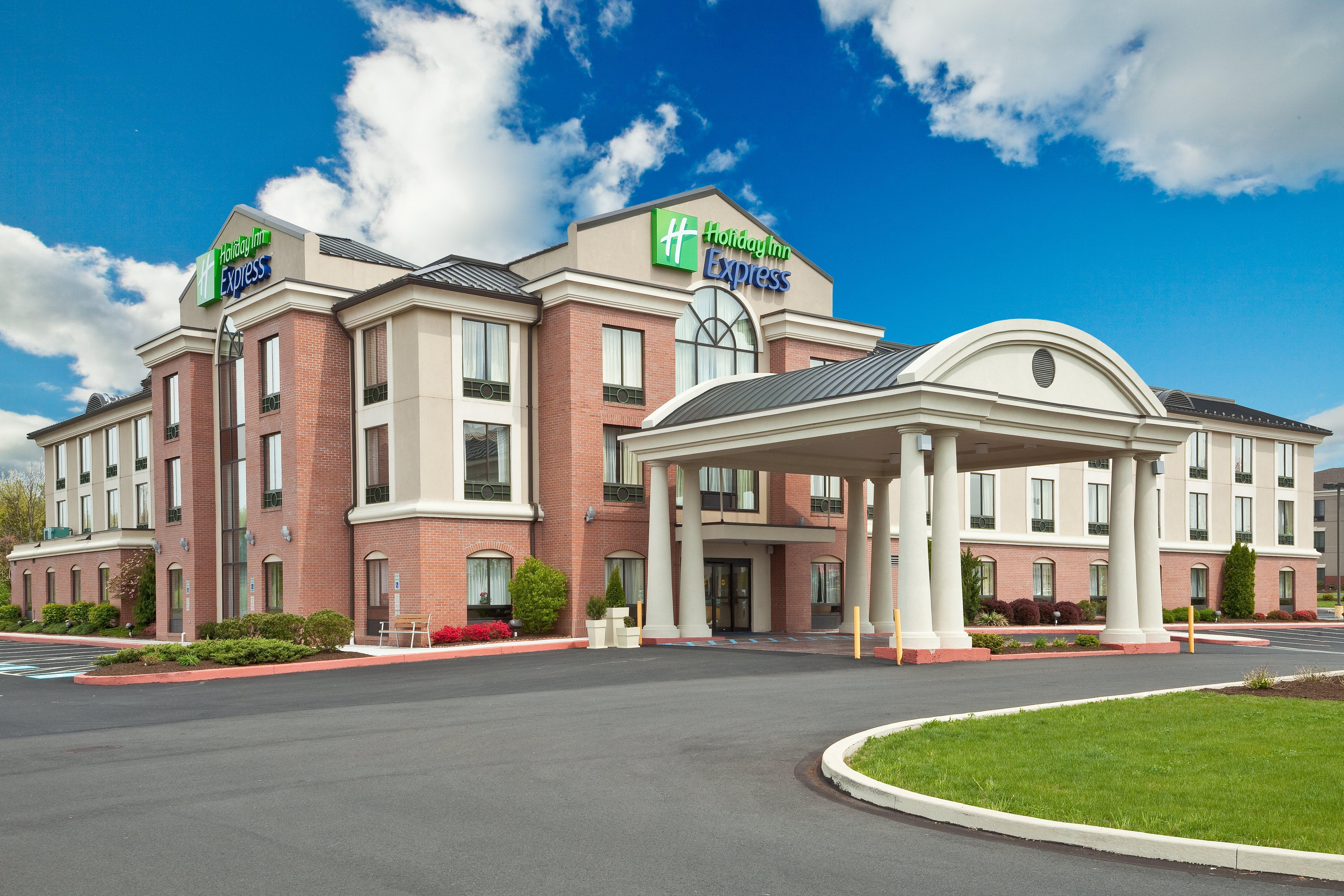Holiday Inn Express And Suites Quakertown - Allentown Area By Ihg Екстериор снимка