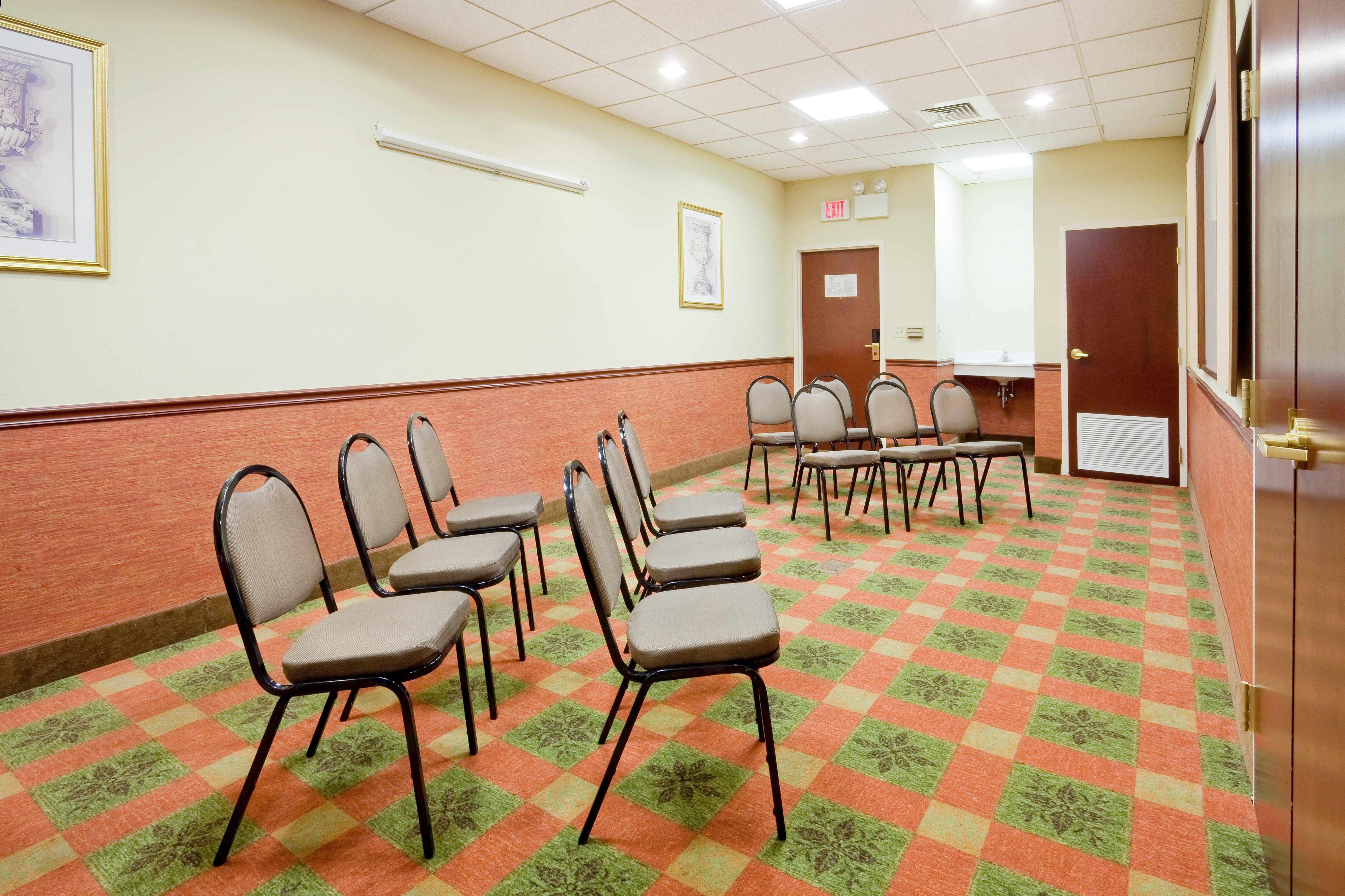 Holiday Inn Express And Suites Quakertown - Allentown Area By Ihg Екстериор снимка